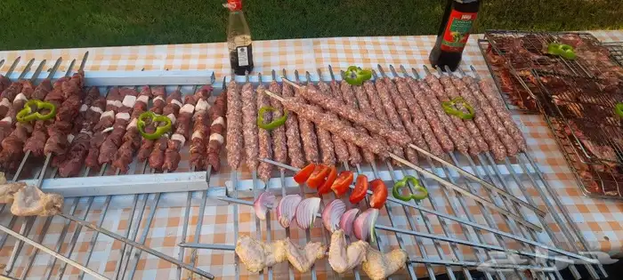 معلم مشويات خارجي متنقل نأتيكم حيثما كنتم في الرياض وضواحيها 1