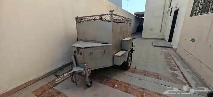 عربة سحب مجهزة للرحلات 0