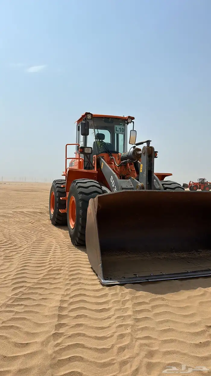 بوكلينات بدقاق موديل 23 للايجار 1