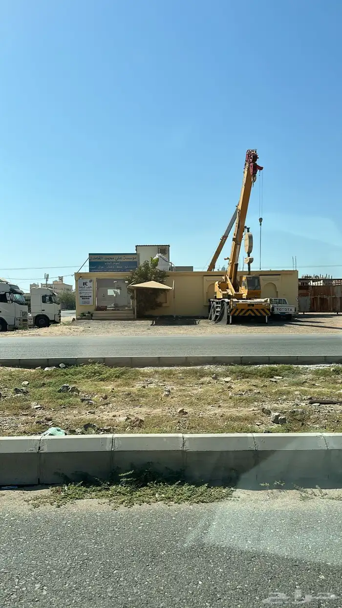 كرين كاتو بطاقه جمركيه كاتو موديل 2000للبيع او للايجار 5