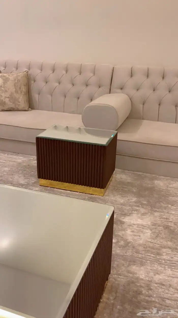 طاولات ارضيه 2