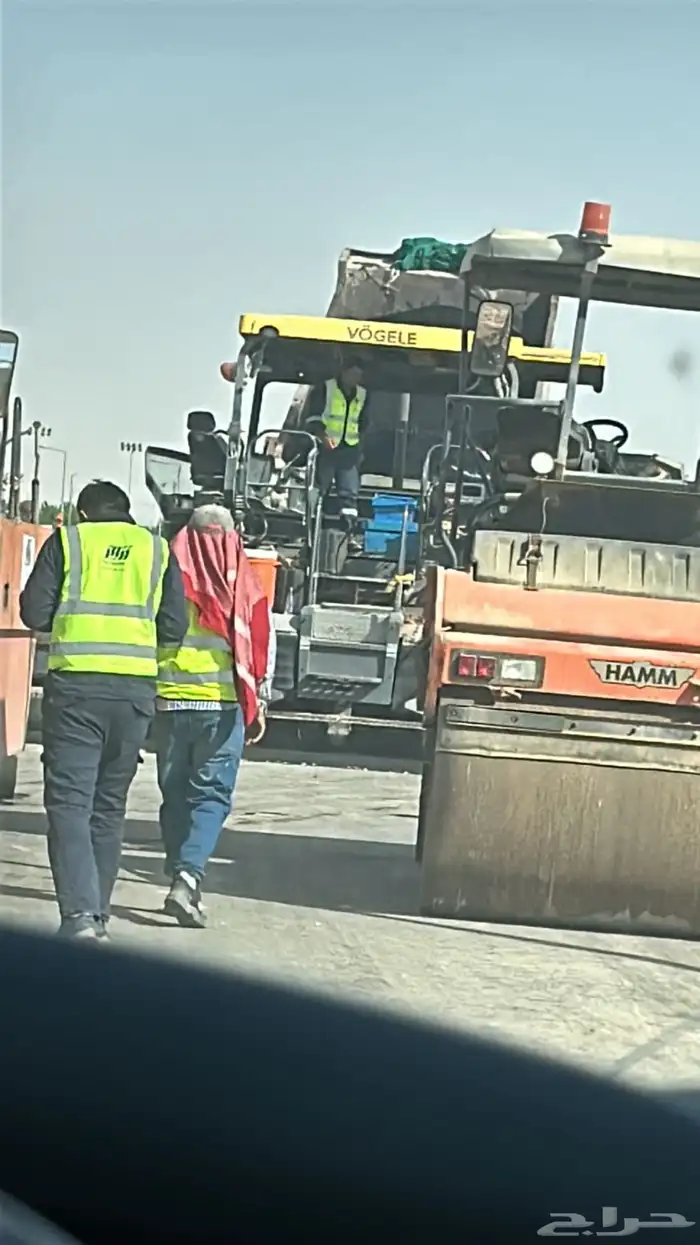 للإيجار معدات اسفلت الحديثة 27