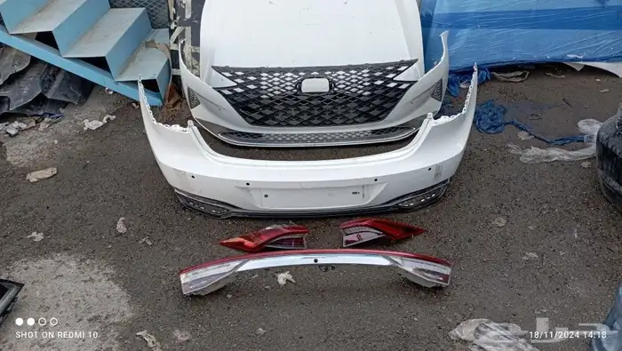 صدام خلفي ازيرا 2021 2022 2023 3