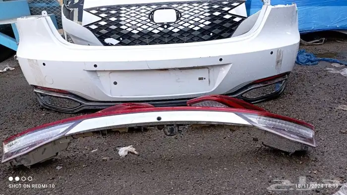 صدام خلفي ازيرا 2021 2022 2023 7