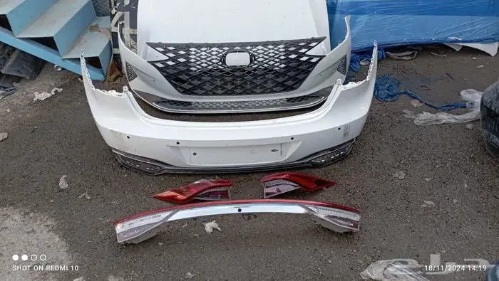 صدام خلفي ازيرا 2021 2022 2023 1