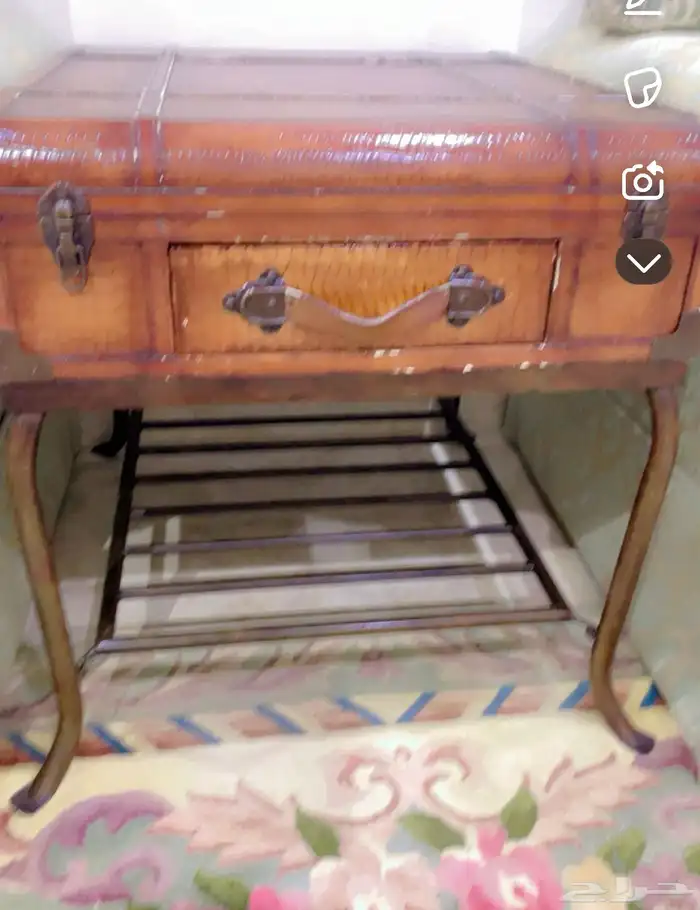 طقم طربيزات ثلاثه قطع من المفروشات الراقيه مع ادراج 2