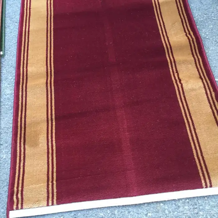 مفروشات السريع 79