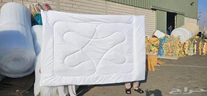 شراشف ولحافات وبيت لحاف بيت بوكس جميع الأنواع 48