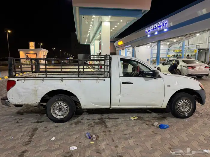 متسوبيشي L200 غمارة 2011 0