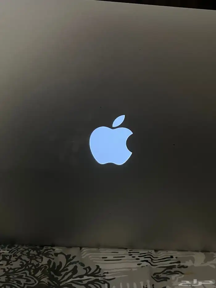 لاب توب ابل ماك بوك اير للبيع Apple MacBookAir 3