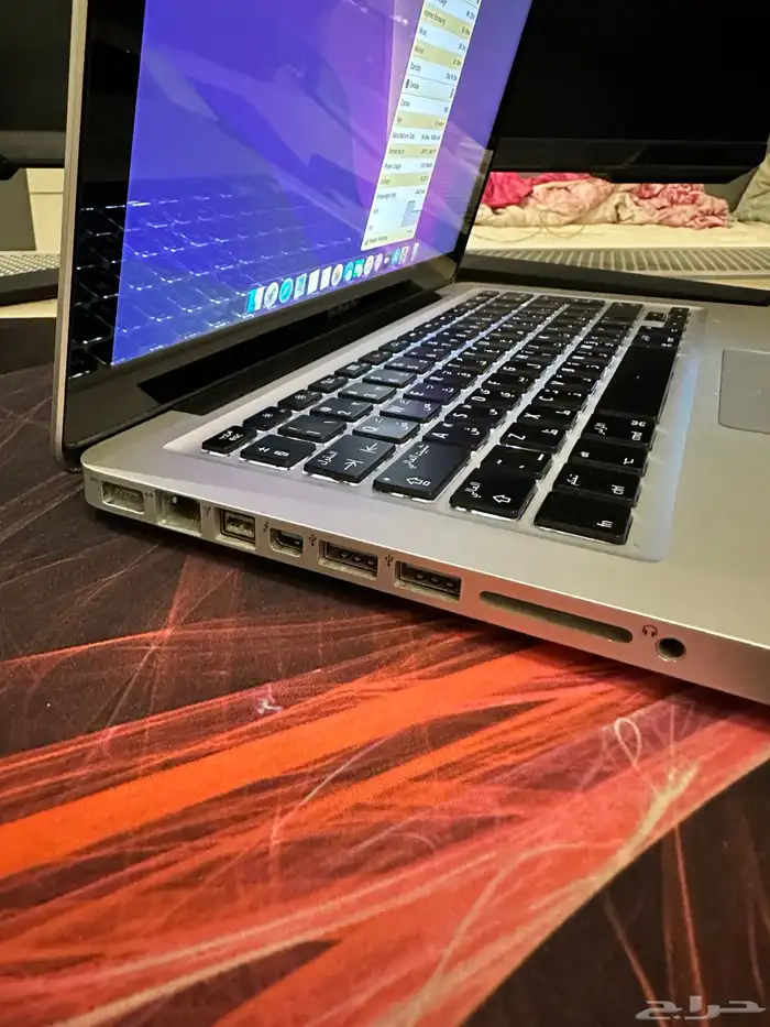 ماك بوك برو i7 2012 مجدد 10