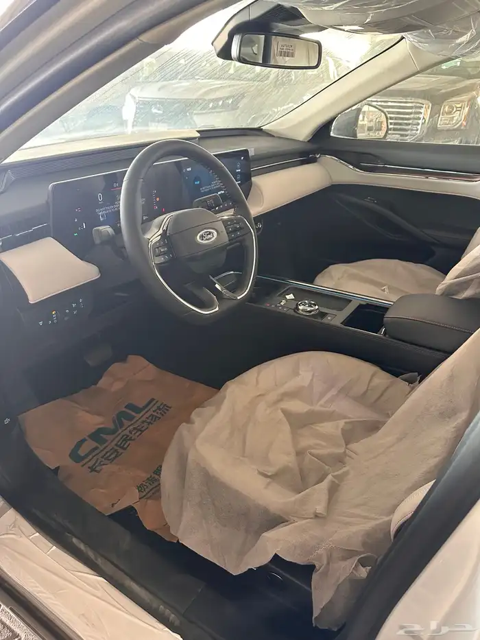 فورد تورس تيتانيوم 2025 خصم خاص 17