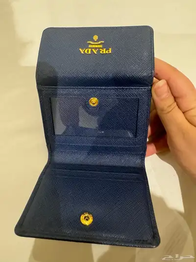 محفظة Prada كحليه 4