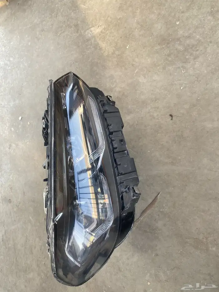 شمعه BMW X3 يمين 2