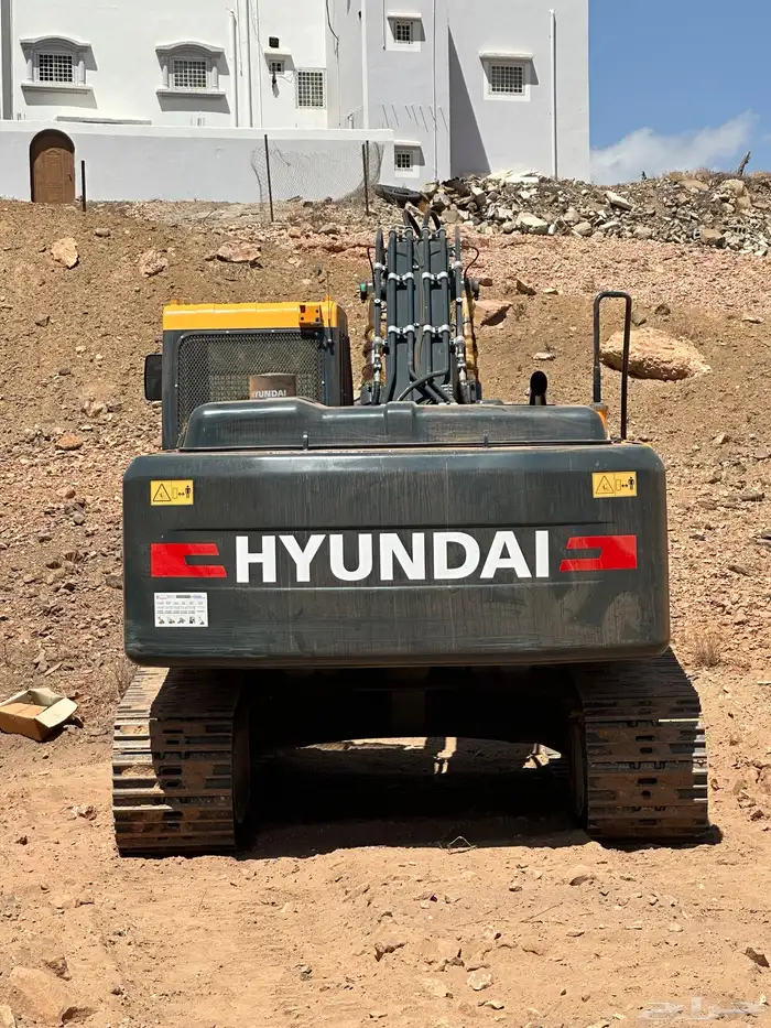 عدد2بوكلينات مديل 2024لليجار 3