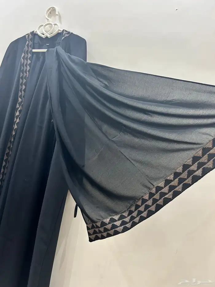 عبايات 0