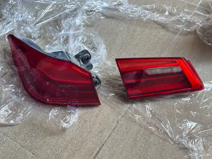 شمعات خلفيه bmw2020 1
