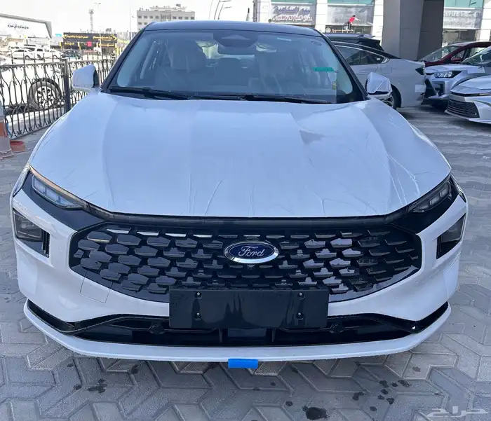 فورد تورس تيتانيوم 2025 خصم خاص 1