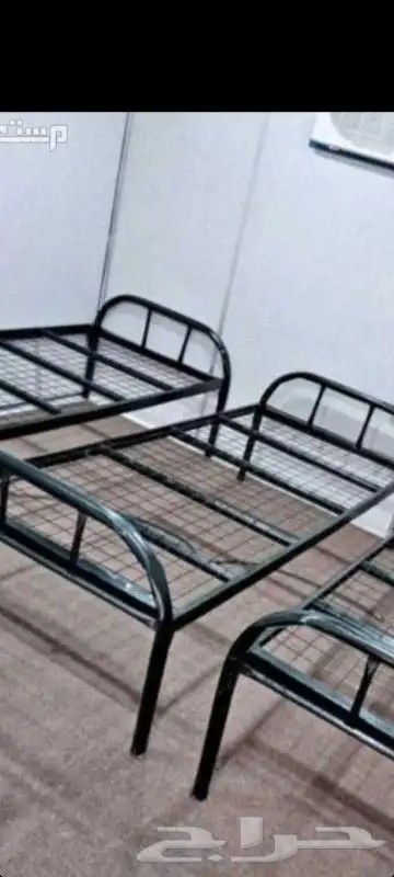 سرير حديد وبكسيات خشب مراتب 0