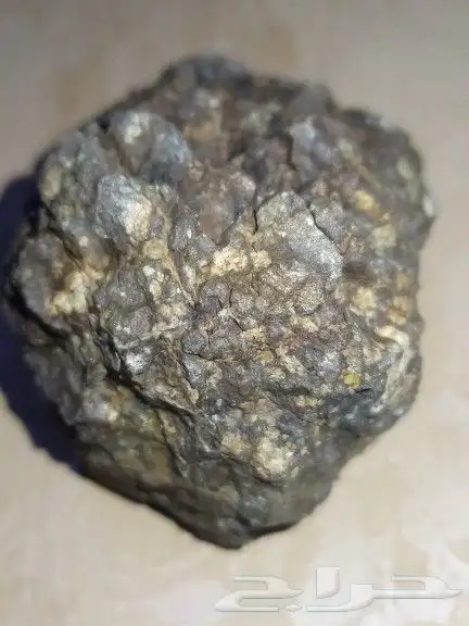 نيزك قمري...Rare meteorite 1