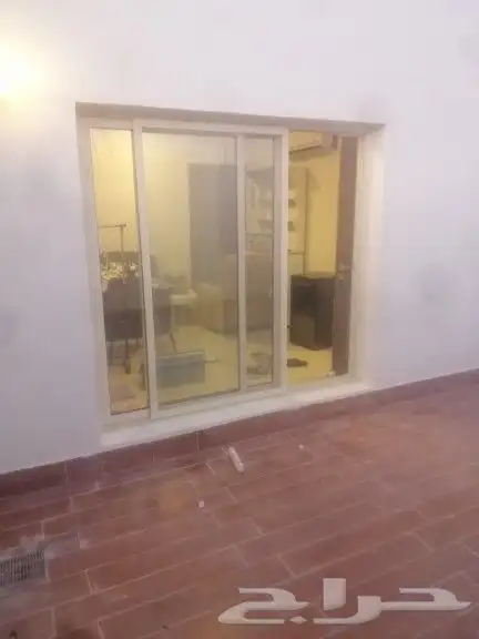 نوافذ الالمونيوم سرايا وعادي باب وشباك مح زجاج دبل 0