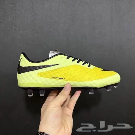 جميع شوزات و جزم نيمار القديمة والنادرة Nike hypervenom 6