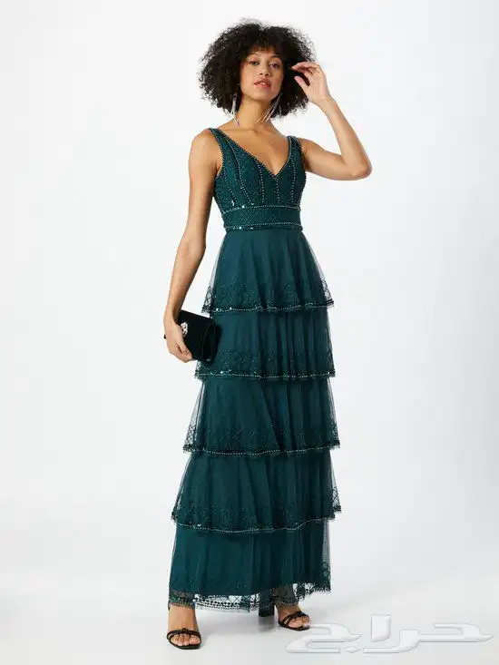 فستان سهرة من ماركة ليس آند بيدز 1