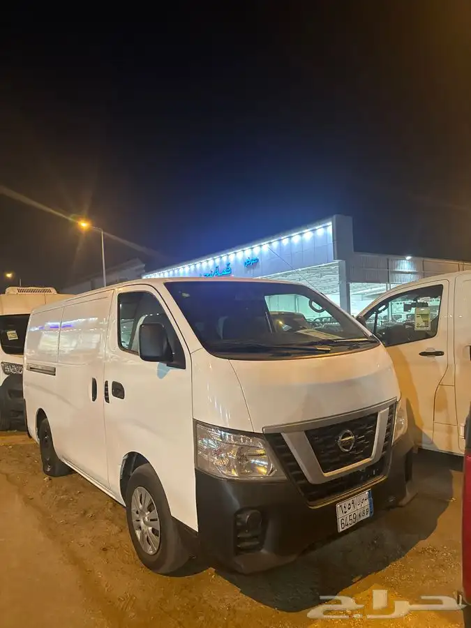 نيسان اورفان ديزل 2021 0