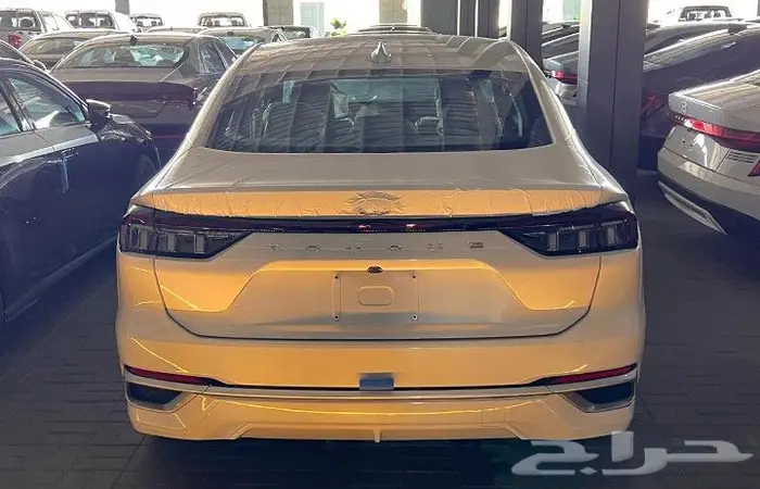 فورد تورس امبيانتي 2025 3