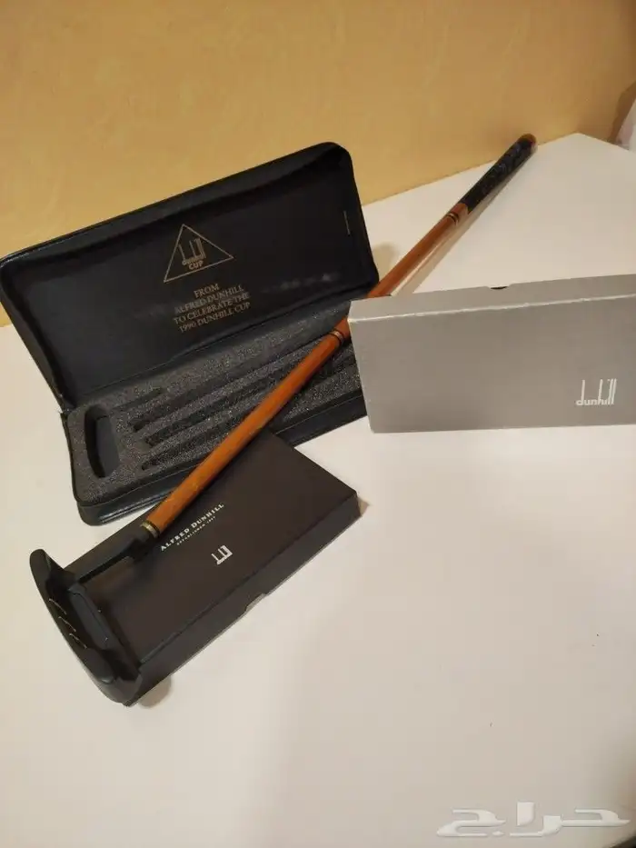 تصفية قطعتين دنهل محفظة جلد نعام ومضرب قولف دنهل اصلي فنتج 4