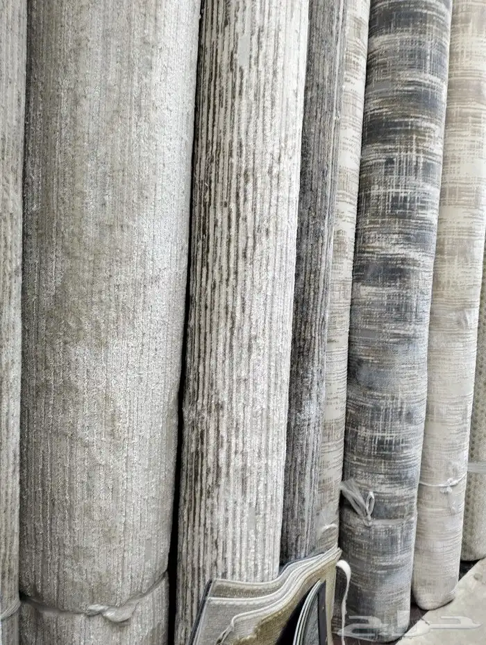 يوجد موكيت تركى وامارتى ووطني وجميع انواع الفنيل بلجيكا وفرن 3