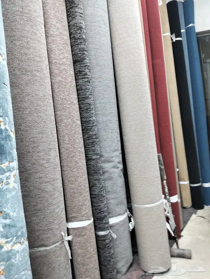 يوجد موكيت تركى وامارتى ووطني وجميع انواع الفنيل بلجيكا وفرن 4