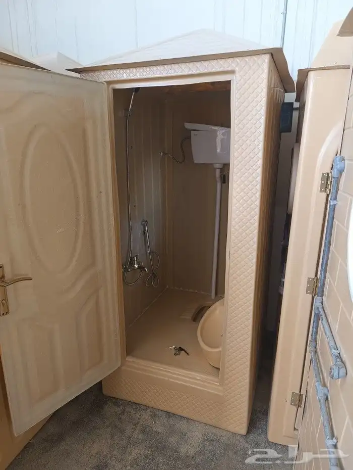 حمامات دورات مياه متنقله فيبر مجهز بلكامل بجميع اغراضه حمام 1