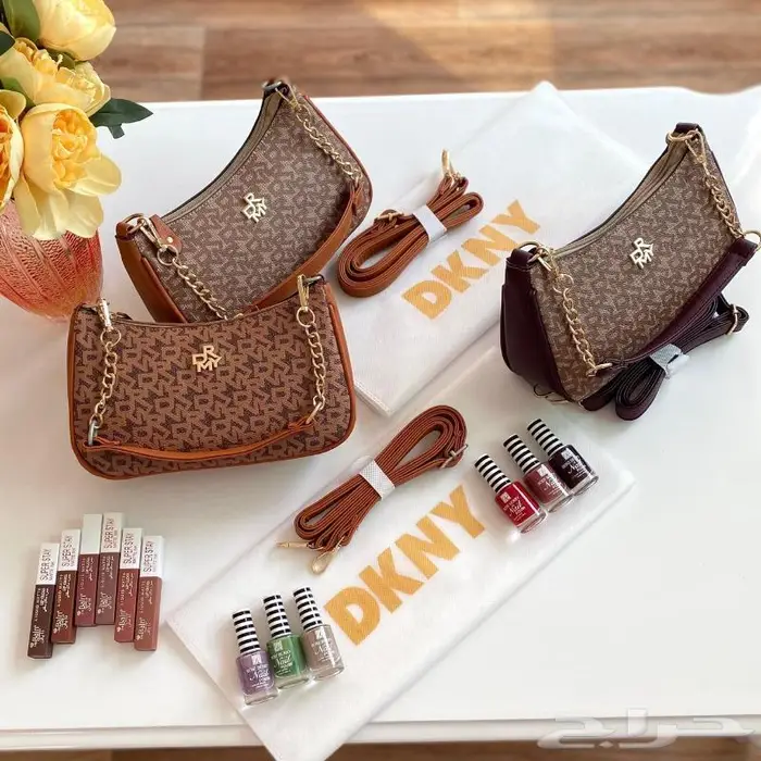 هدايا نسائية ماركة Dior 1