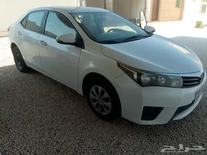 كورلا 2016 اتوماتيك ب40 الف 2
