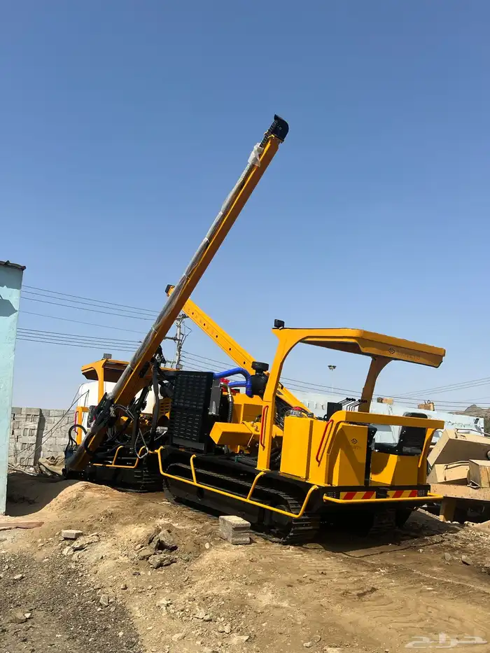 معدات ثقيلة للإيجار الشهري شركات فقط 12