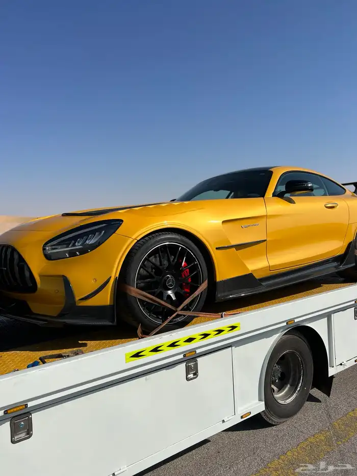 سطحه راجع من الرياض الى دبي 1