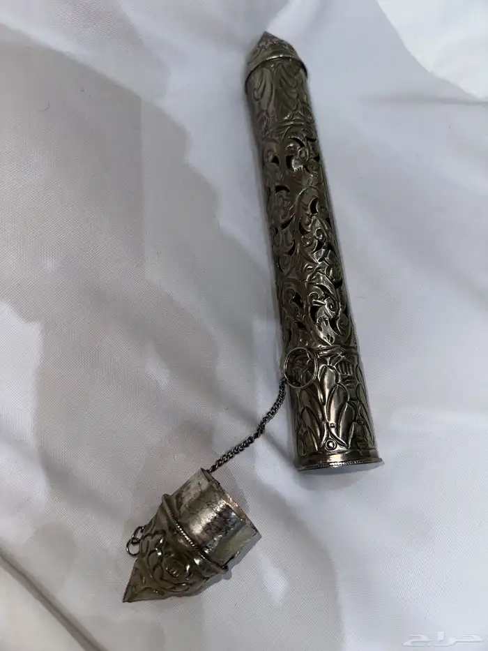 حافظة رسائل معدن 1