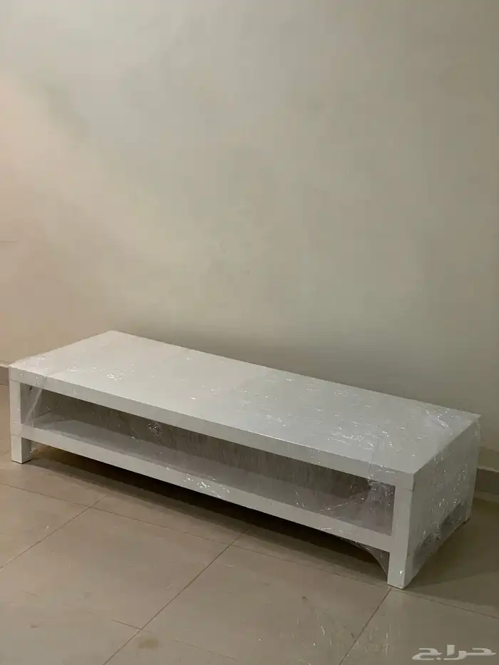 طاولة ايكيا 0