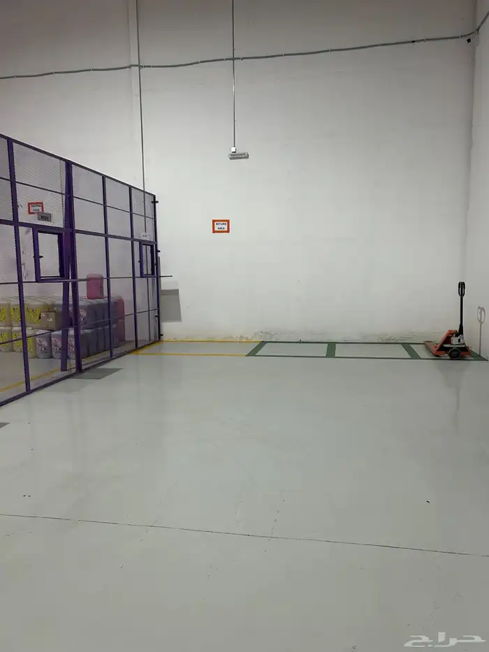 مستودعات للتخزين بالمتر المكعب-على حسب الاحتياج 9