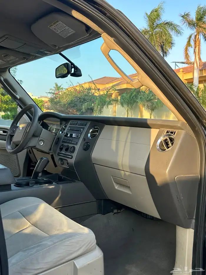 فورد اكسبيدشن 2007 14