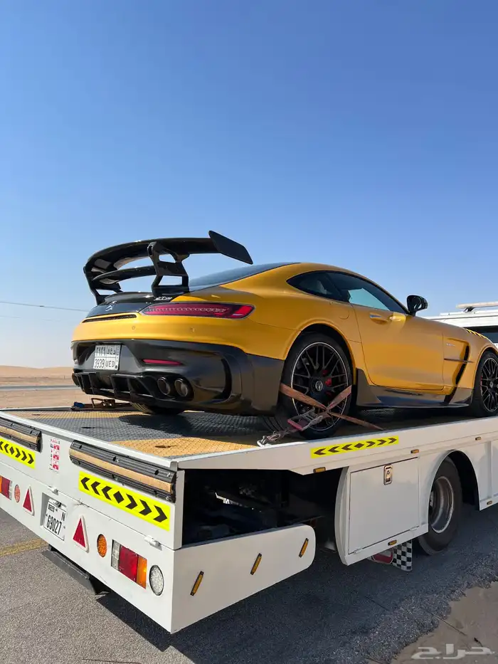سطحه راجع من الرياض الى دبي 2