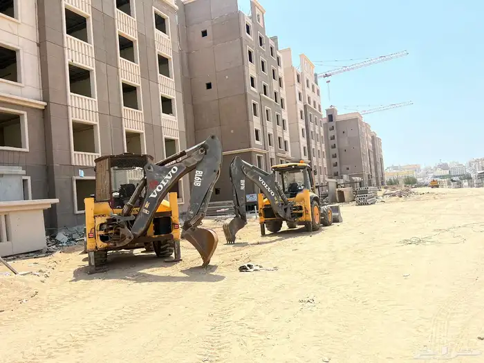 معدات ثقيلة للإيجار الشهري شركات فقط 10