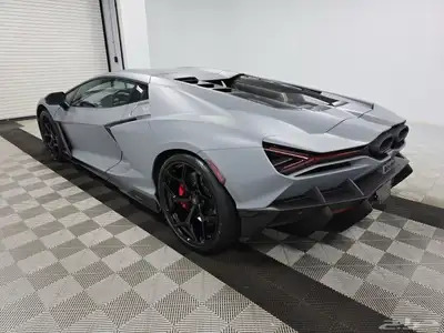 2024 Lamborghini Revuelto ريفيويلتو من النوادر اصفار index