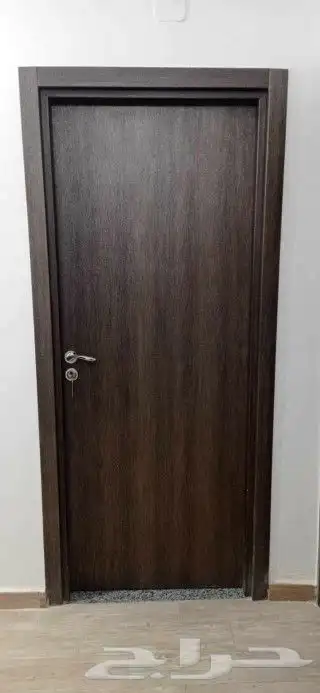 ابواب كبس خشب تفصيل محل 4