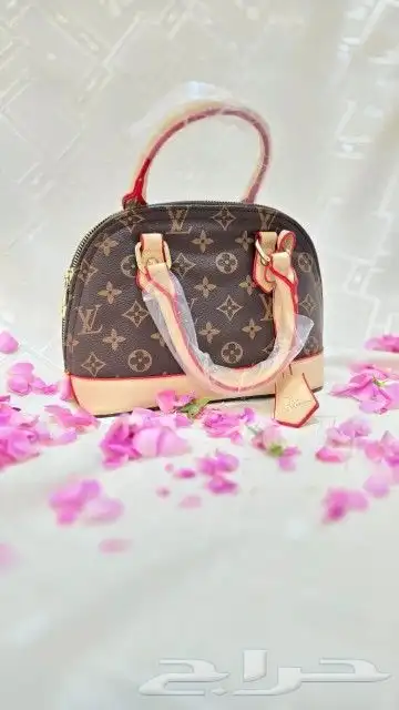 عروض شنط ماركات مخفضه 99 ريال 2