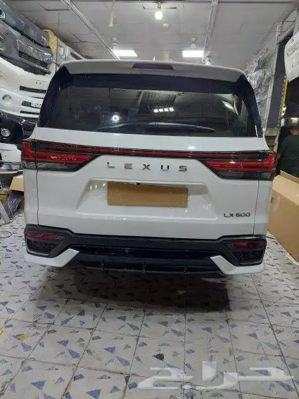 ترهيم لكزاس من 2023الي 2024 F SPORT 4