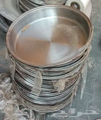 للبيع صياني بوفيه وصحون للمطاعم 2