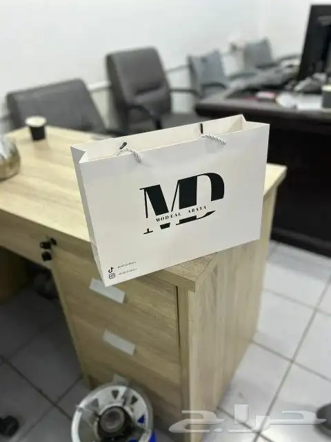 طباعة اكياس عبايات ملونة بكجات تغليف خاصة 4