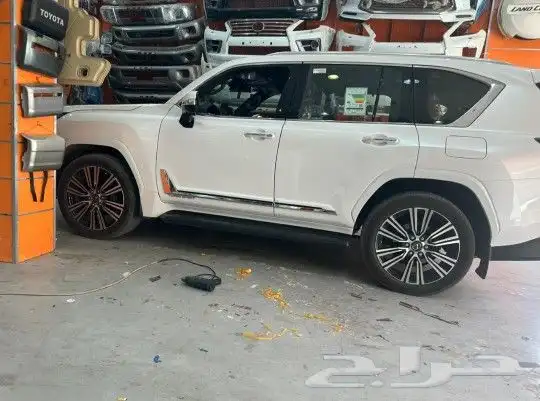 زيق لكزس 2024 15